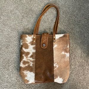Myra bag